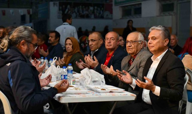 Uysal, "Ötekileştirici dili Muratpaşa'mıza sokmuyoruz"