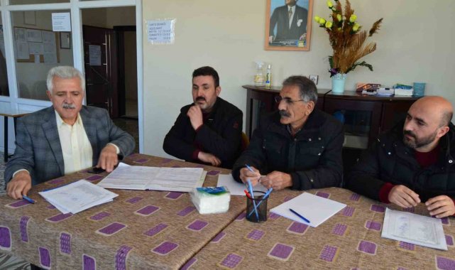 Varto'yu Güzelleştirme Kültür ve Dayanışma Derneği Başkanı Beyazgül güven tazeledi
