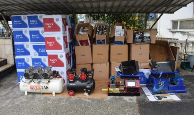 Villada kaçak sigara üretimine 2 gözaltı