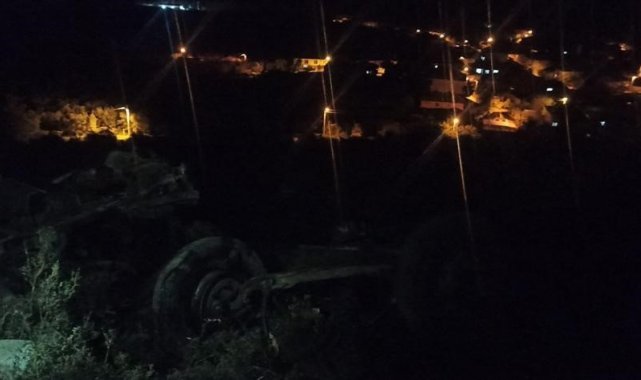 Virajı alamayan kamyon şarampole uçtu