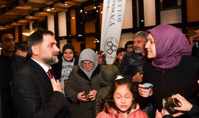 Yakutiye Belediyesi depremzedeleri iftar yemeğinde ağırladı