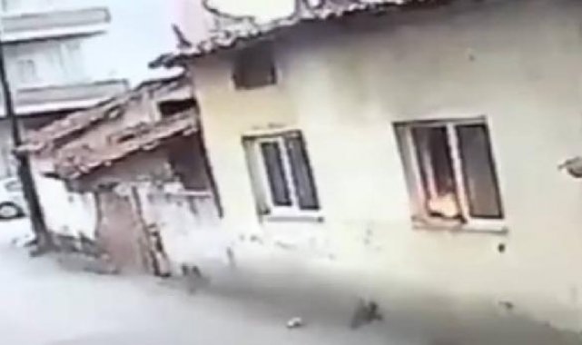 Yalnız yaşadığı evde çıkan yangında hayatını kaybetti