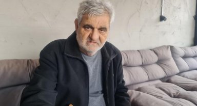 Yoğun bakımdayken oğlunun banka hesabını boşalttığı suçlamasıyla şikayetçi oldu