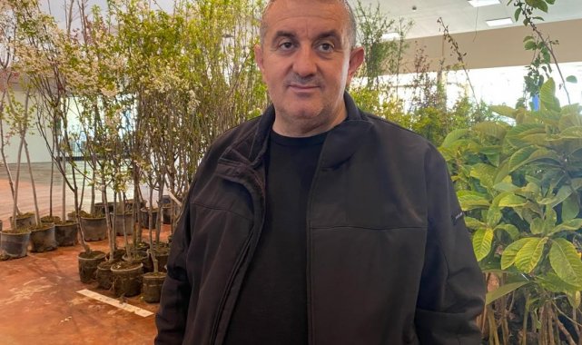 Yöresel Ürünler Fuarı'nda depremzede esnafa destek