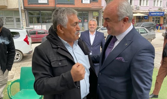 Yusuf Garip, Çivril'de hemşehrileriyle kucaklaştı