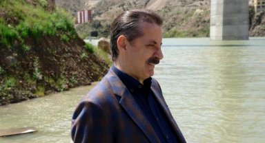 Yusufeli Barajı'nın temelini atan eski bakanın hüzün ve gururu