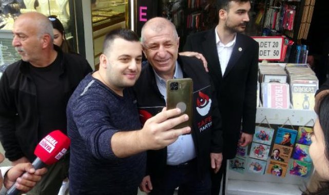 Zafer Partisi Genel Başkanı Özdağ Avcılar'da esnaf ziyareti yaptı