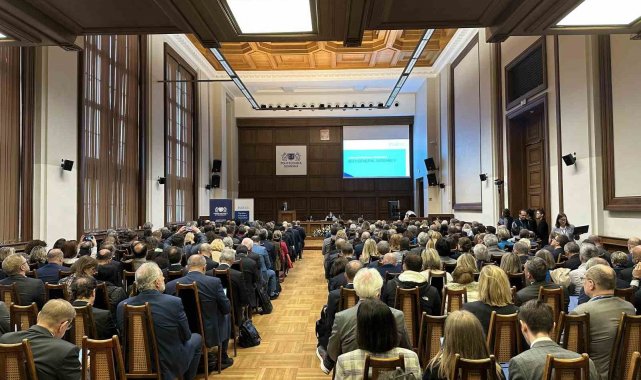 ZBEÜ Avrupa Üniversiteler Birliği EUA Genel kuruluna katıldı