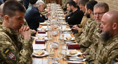 Zelenski, resmi düzeyde verilecek iftar geleneğinin başlatıldığını duyurdu