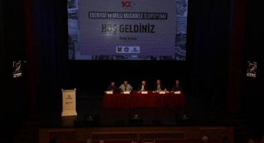 Zeytinburnu'nda Edebiyat ve Milli Mücadele Sempozyumu başladı