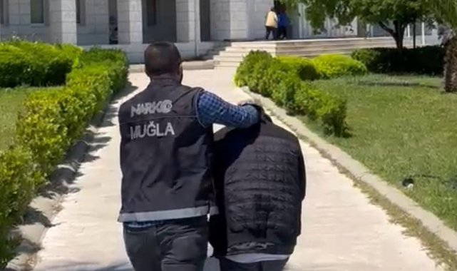1 Kilogram Metamfetamin ile yakalandı
