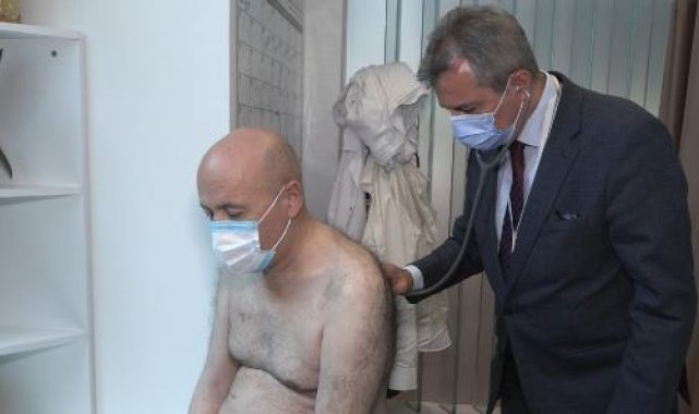 1 yıl arayla akciğer ve yemek borusu kanserine yakalanan Yasıboğa, her ikisini de yendi
