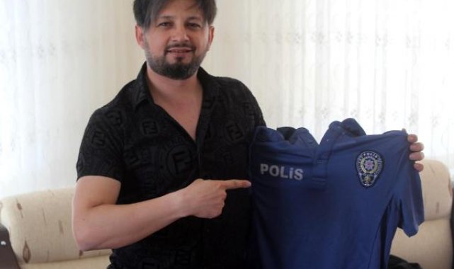 15 yıllık polis görevinden istifa edip, sosyal medya fenomeni oldu