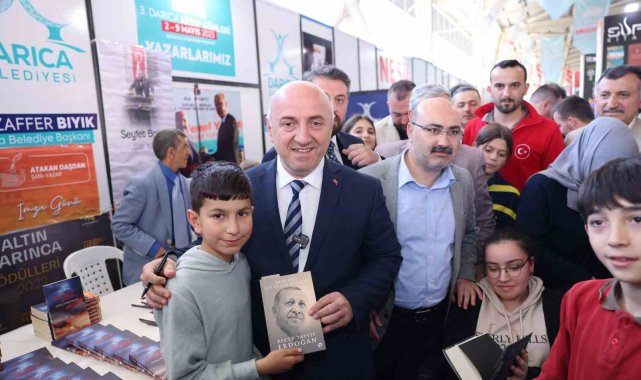 3. Darıca Kitap Fuarı kapılarını açtı