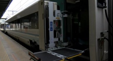 324 yolcu kapasiteli ilk Milli Elektrikli Tren Marmaray Bakırköy İstasyonu'nda