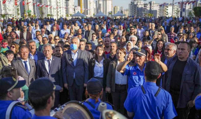 40 bin metrekare alanıyla Adana'nın ikinci büyük parkı açıldı