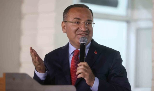 Adalet Bakanı Bekir Bozdağ: "Şanlıurfa'yı aldatacak olanlara tavrımız net olacaktır"