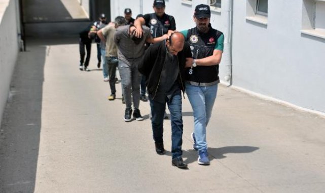Adana'da 'torbacı' operasyonu: 3 tutuklama