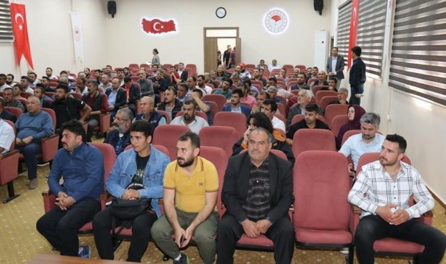Adana'da canlı hayvan satıcılarına eğitim verildi