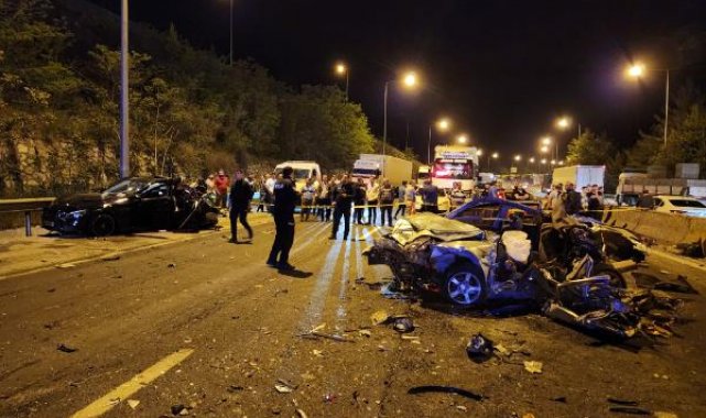 Adana'da zincirleme trafik kazası: 7 ölü, 7 yaralı