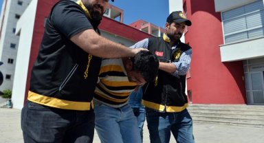 Ailesini katletti, aynı pişkin savunmayı yaptı