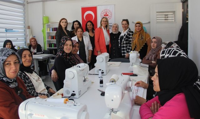 AK Partili Çankırı, seçim kampanyasında kadınlardan ilham aldı