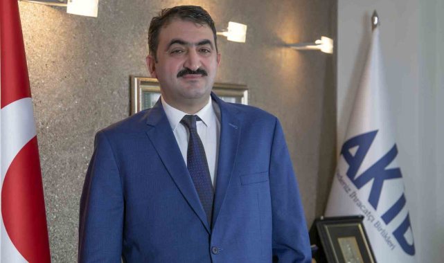 AKMİB: "Katma değeri yüksek yenilikçi ürünler kimya sektörüne fırsat kapılarını aralayacak"