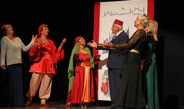 Aktif yaşlılardan müzikal komedi