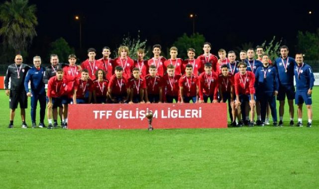 Altınordu iki eksikle gidiyor