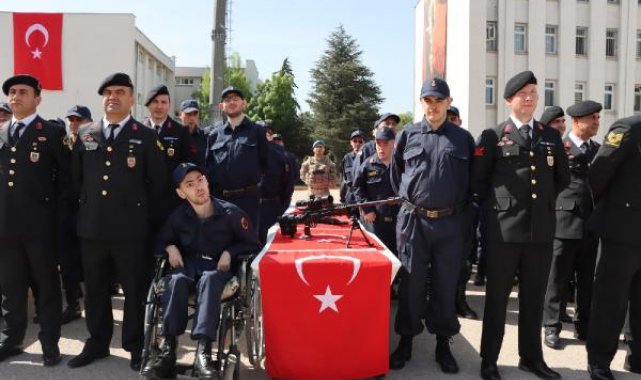 Ankara'da 37 engelli vatandaş, temsili askerlik yaptı