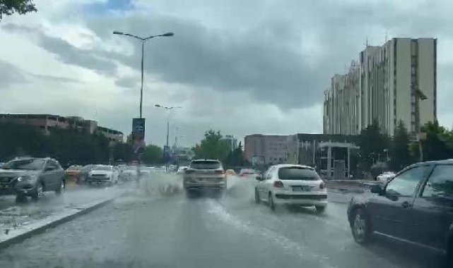 Ankara'da sağanak ve dolu