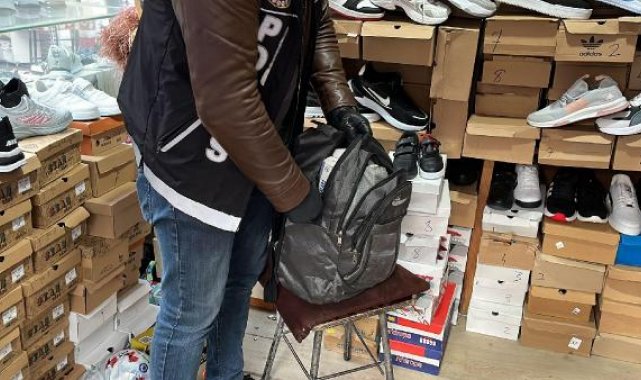 Ayakkabı mağazasında uyuşturucu hap ile yakalanan 2 şüpheli tutuklandı