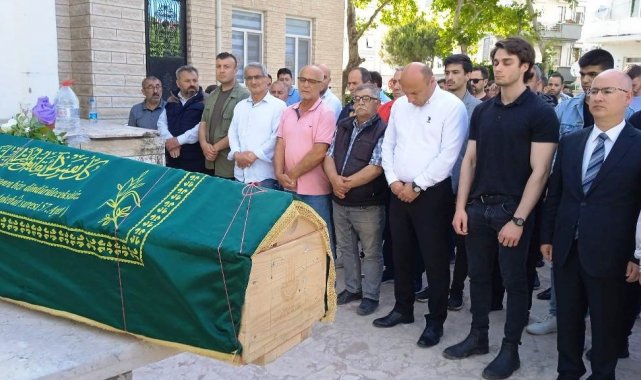 Ayvalık'ta milli eğitim camiasının acı günü