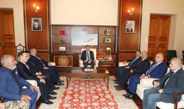 Azerbaycan heyetinden Vali Öksüz'e ziyaret
