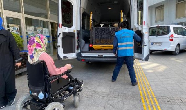 Bağcılar'da engelliler sandık başına gitti