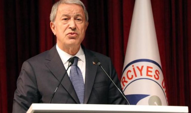 Bakan Akar: Elektrikli araçların geliştirilmesi için batarya çalışmalarına büyük yatırım yapılıyor