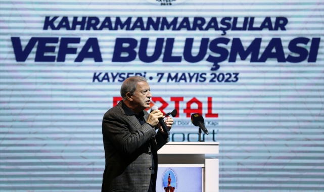 Bakan Akar, Kayseri'de