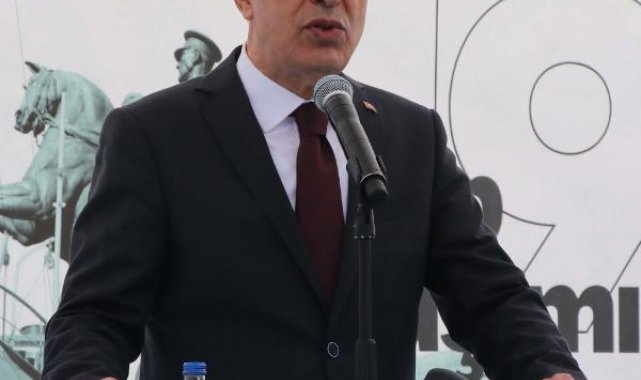 Bakan Akar: Tarihi değerleriyle büyük ve güçlü Türkiye'yiz