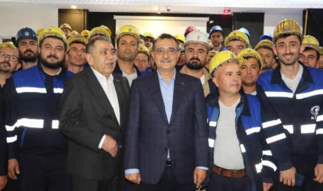 Bakan Dönmez: Bu seçim sadece Türkiye'nin seçimi değil