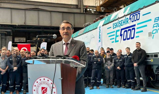 Bakan Dönmez Eskişehir 5000'nin İsim Tescil Töreni'nde konuştu
