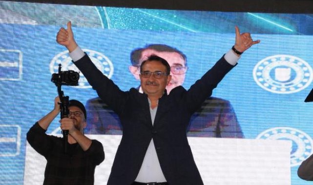 Bakan Dönmez: Nerede millete karşı bir oluşum var, orada CHP var