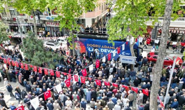 Bakan Karaismailoğlu: Başka maskeler takmaya çalışıyorlar; iş işten geçti