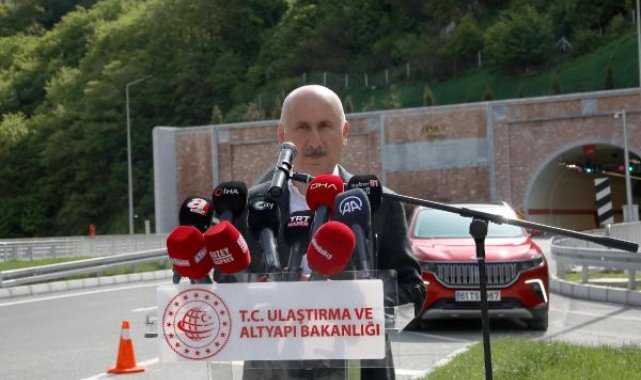 Bakan Karaismailoğlu: Milletimiz suyu getirenle, testiyi kıranı gayet iyi bilmektedir