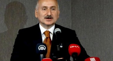 Bakan Karaismailoğlu: Siyaset, Türkiye'ye, vatandaşa hizmet etmek için bir araç
