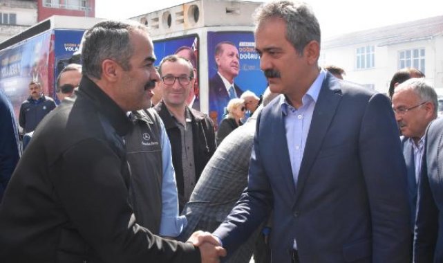 Bakan Özer: Millet iradesi sandıkta tecelli edecek