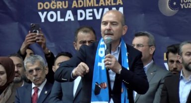 Bakan Soylu 'Esenyurt Buluşması'nda vatandaşlarla bir araya geldi 