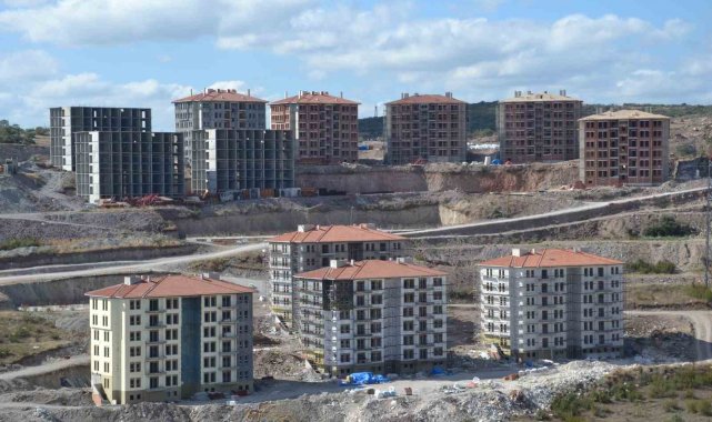 Balıkesir'de nisan ayında bin 966 konut satıldı