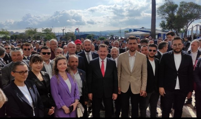 Bandırma'ya Büyükşehir Hizmet Binası hizmete girdi