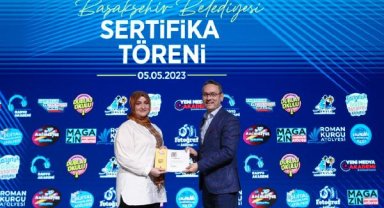 Başakşehir'de Yeni Medya Akademi mezunları sertifikalarını aldı