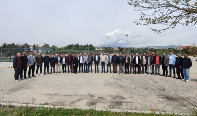 Başkan Akçadurak, amatör spor kulübü temsilcileriyle bir araya geldi